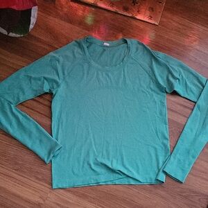 lululemon athletica Turquoise Long Sleeve Tee